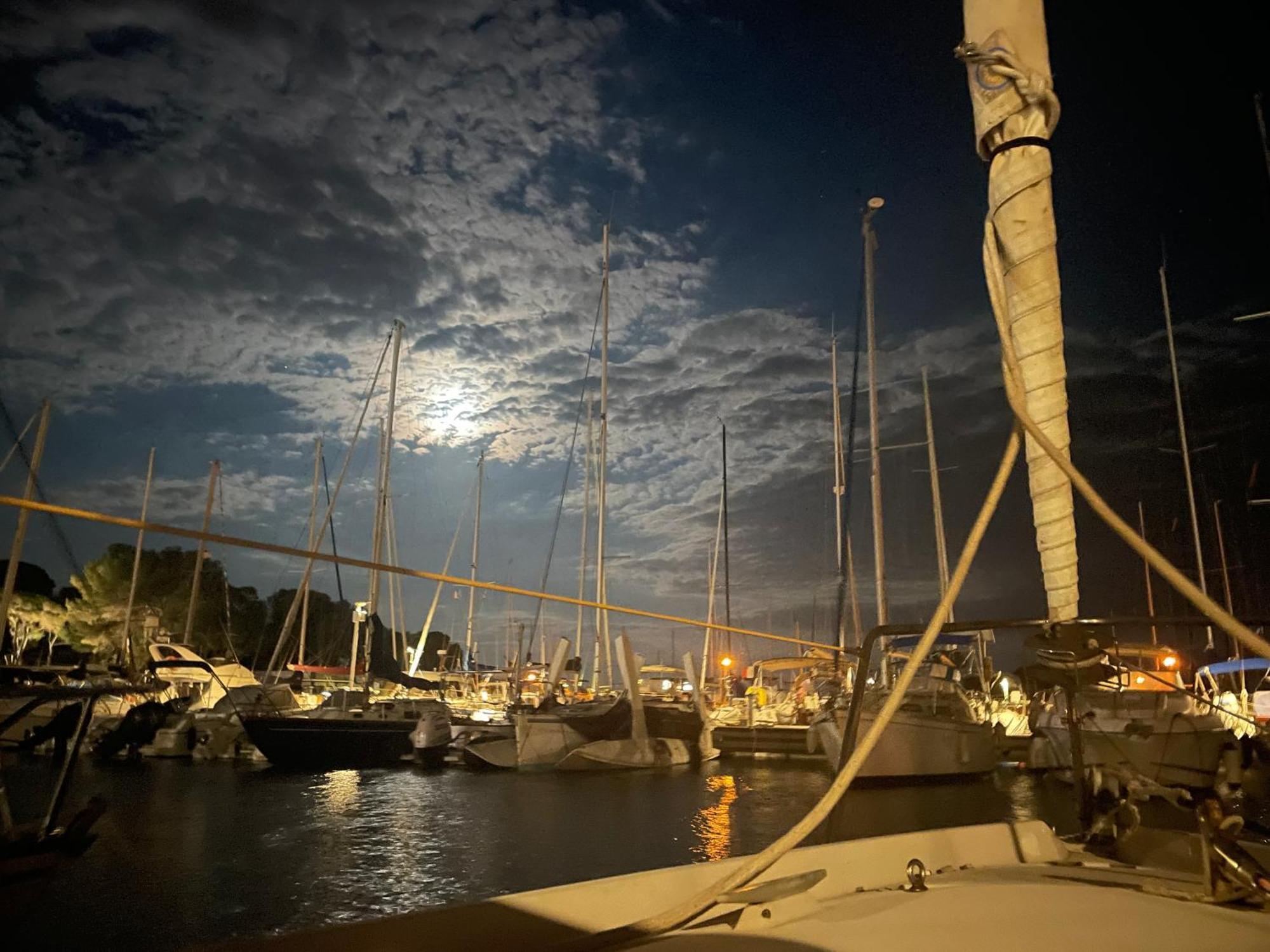 Yacht Studio Galarne Saint-Raphaël Esterno foto